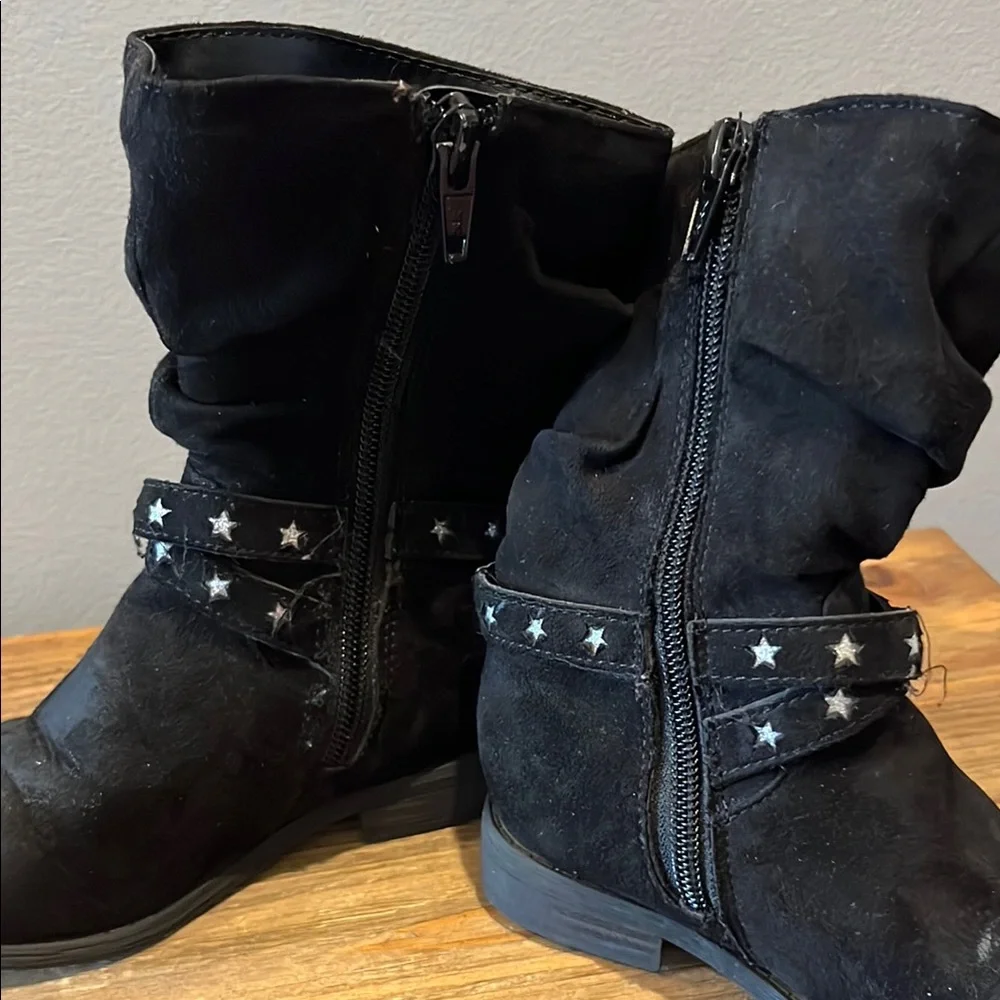 Wonder Nation Black Ankle Boots with Side Zipper